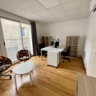 Open Space  4 postes Coworking Rue Foriel Valence 26000 - photo 2